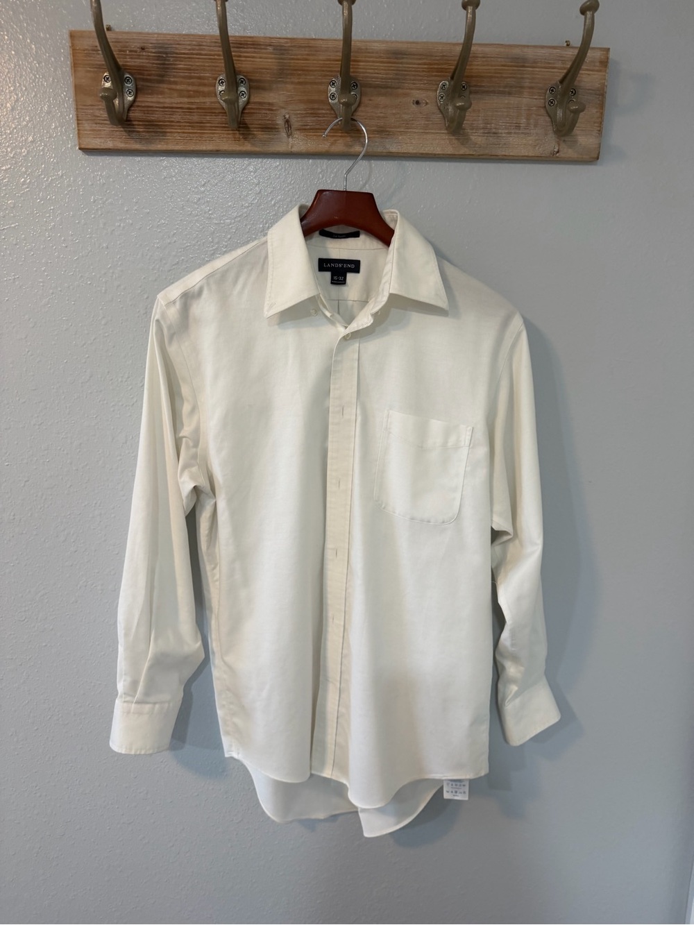 Men's Long-Sleeve white Button-Up Shirt